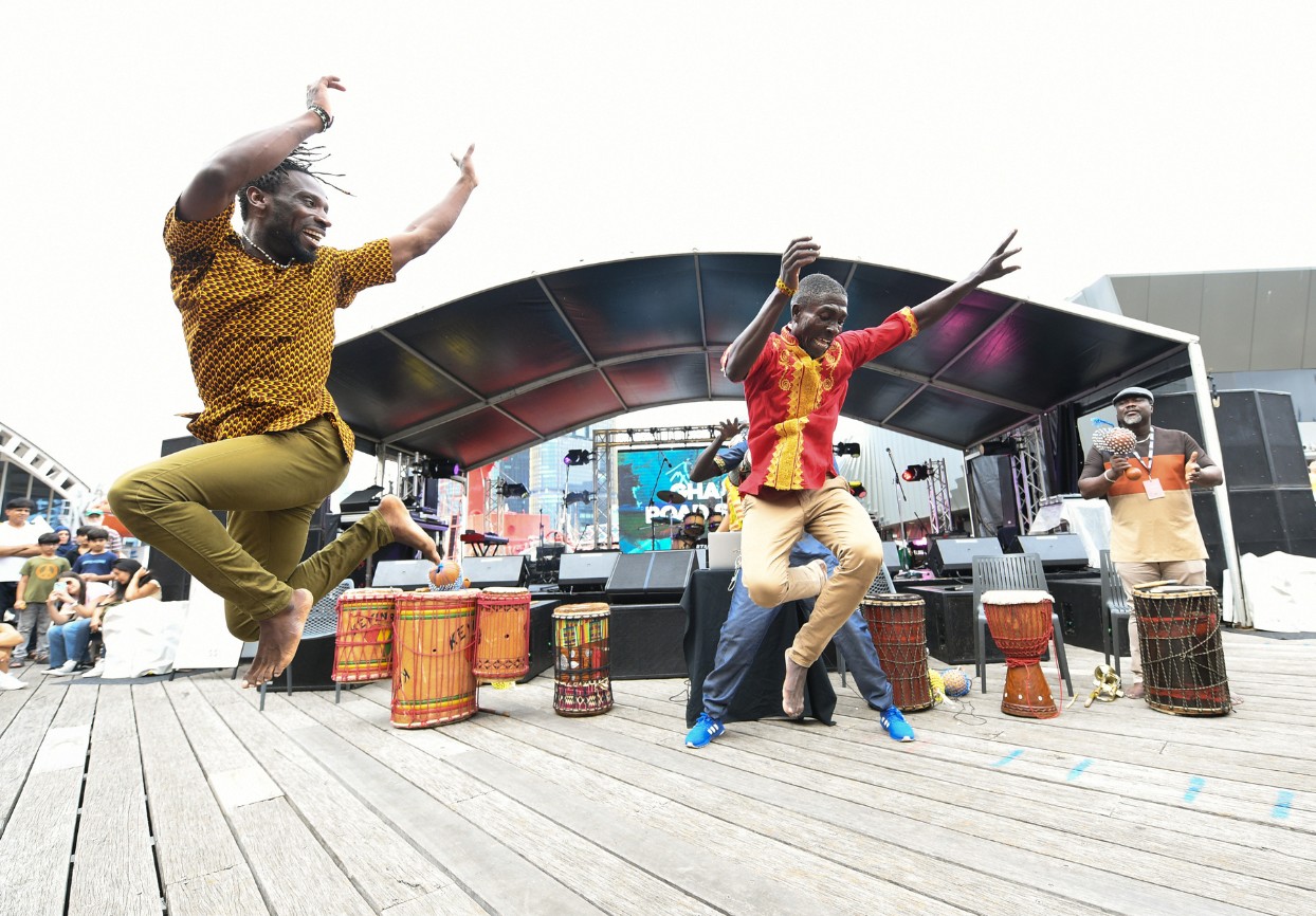 Global Gathering performers dancing 